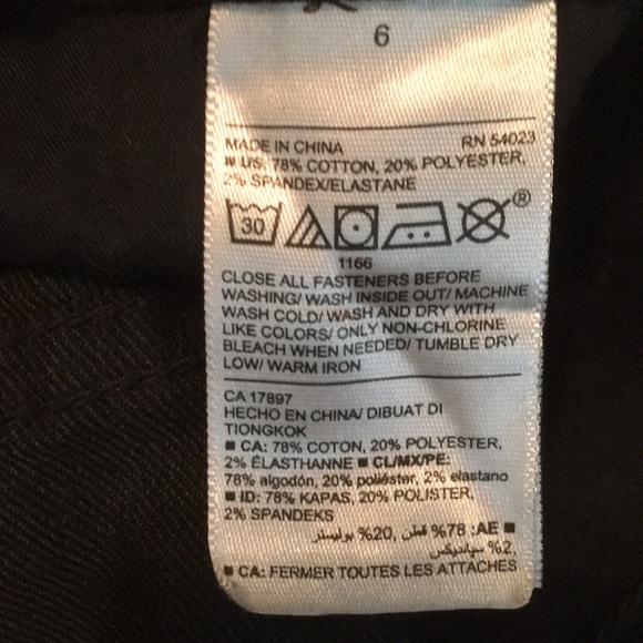 OLD NAVY | Women’s Mid Rise Super Skinny Jeans Size 6 Black NWT - Picture 4 of 4